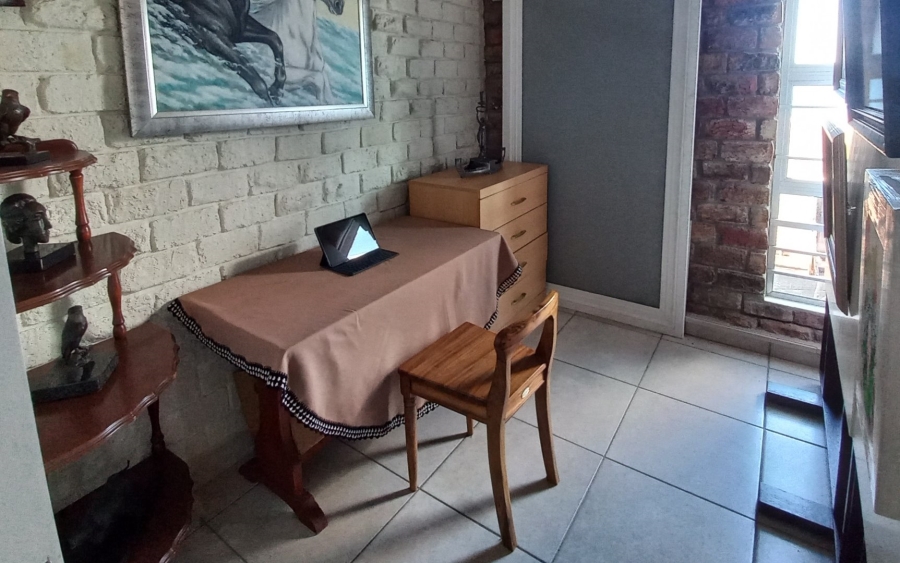 5 Bedroom Property for Sale in Dana Bay Western Cape